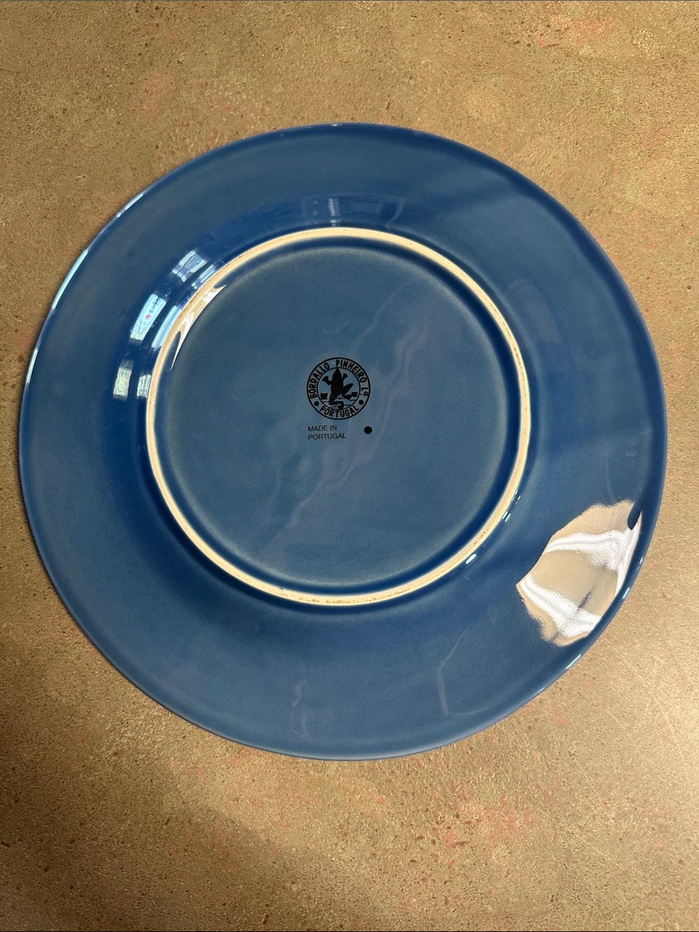 Bordallo Pinheiro “Papillon” Cobalt Blue Embossed Butterfly Dinner Plate - Picture 2 of 7